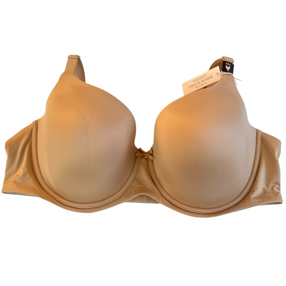 NWT Victoria’s Secret Body by Victoria Lined Demi Bra 44D